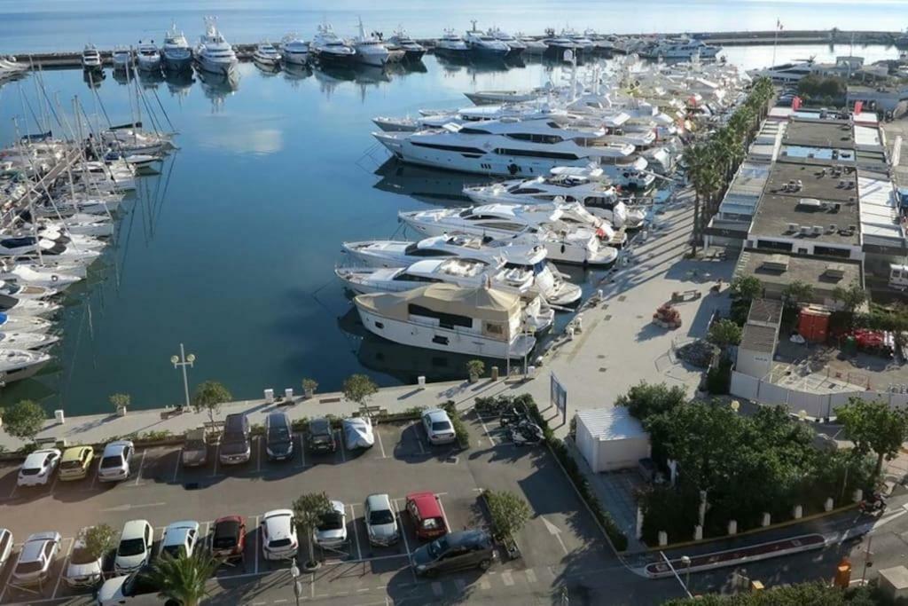Appartement T2 De Standing Au Pied Des Plages Golfe-Juan Eksteriør bilde