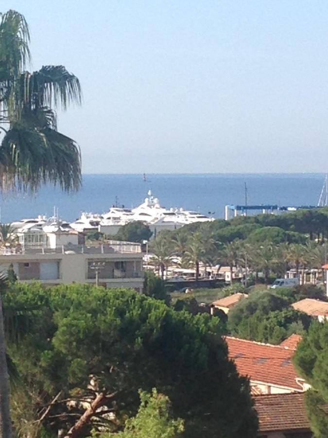Appartement T2 De Standing Au Pied Des Plages Golfe-Juan Rom bilde